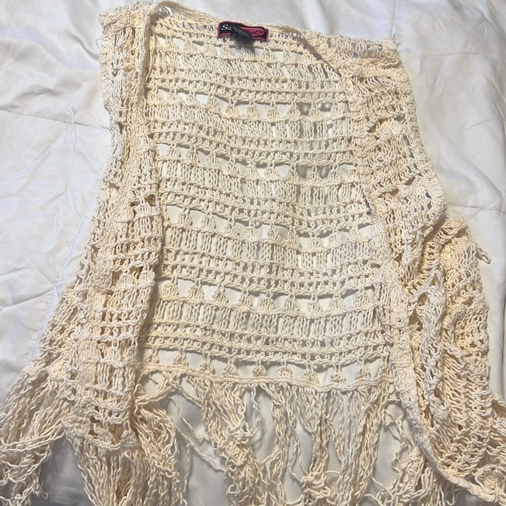 Say what?! Beige BOHO Cotton blouse no sleeve